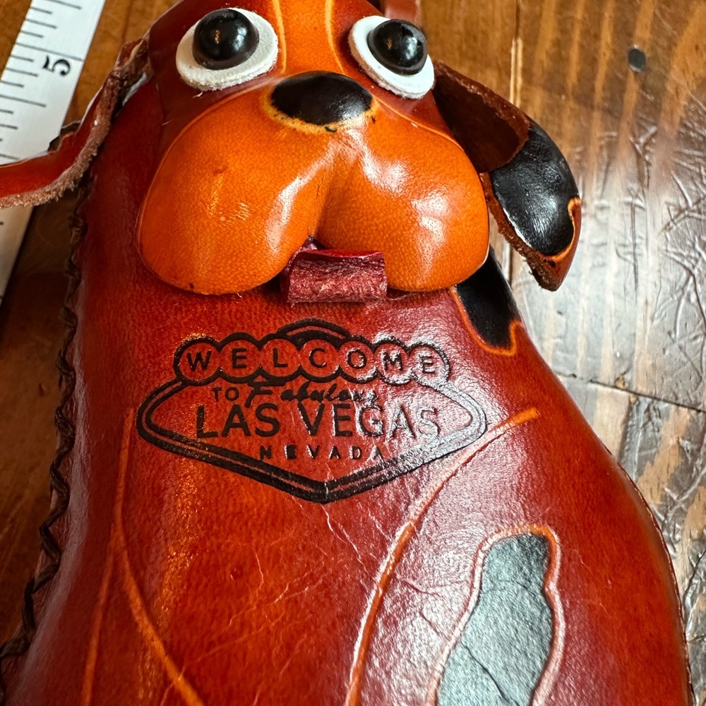 Brown Dog-Shaped Leather Coin Purse 🐶 - Picture 6 of 6